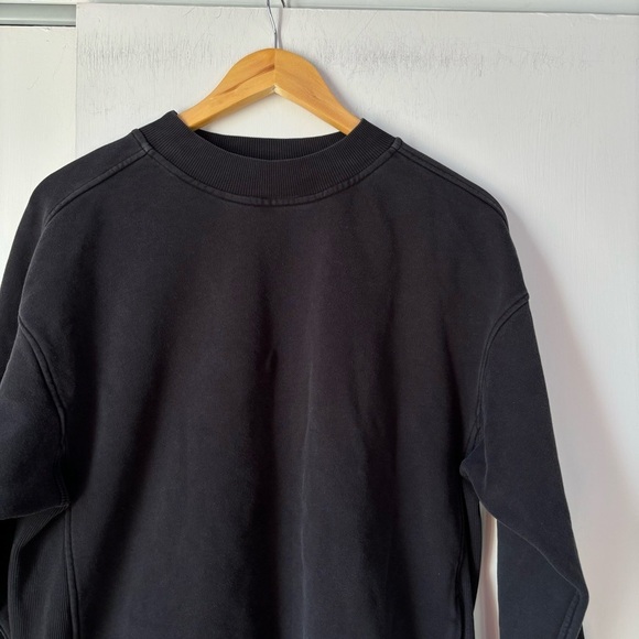 Lululemon Chill On Pullover in Black - Picture 3 of 7